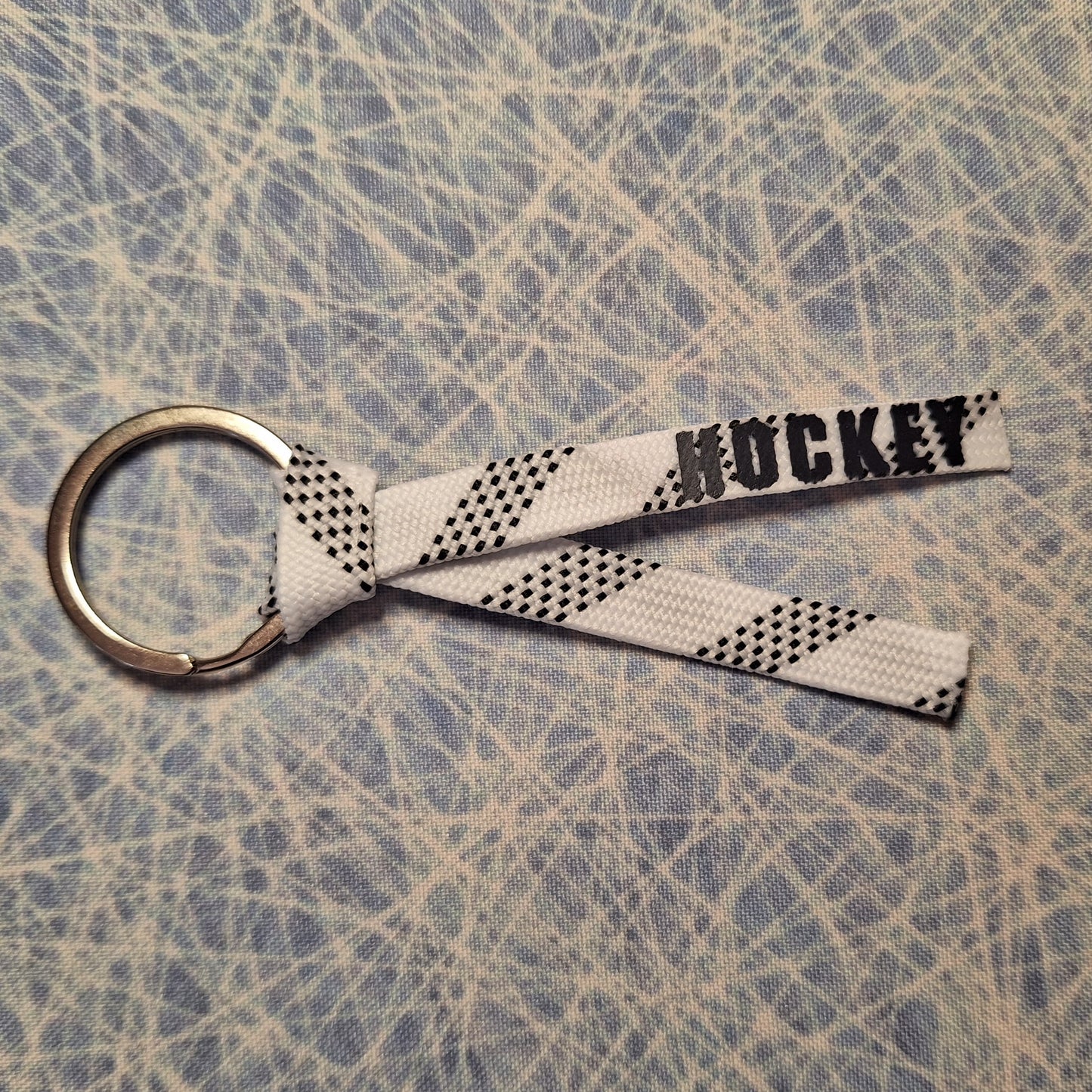 Porte-clés - Hockey sur lacet blanc
